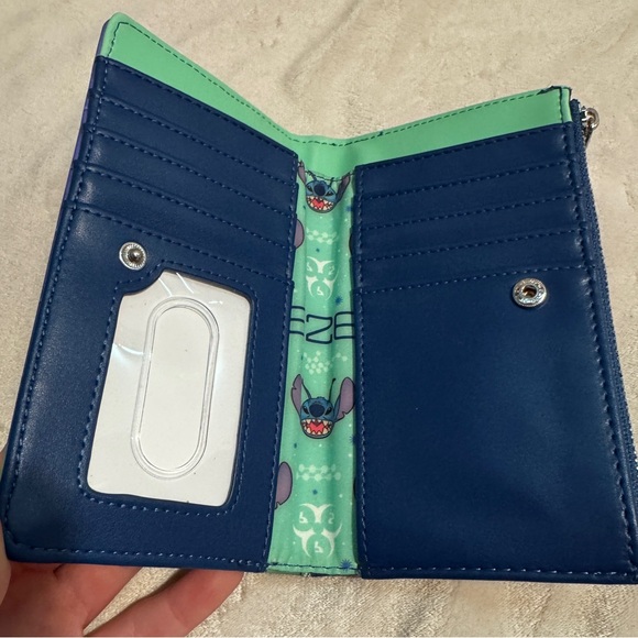 Disney Loungefly Stitch Wallet EUC - Picture 8 of 12